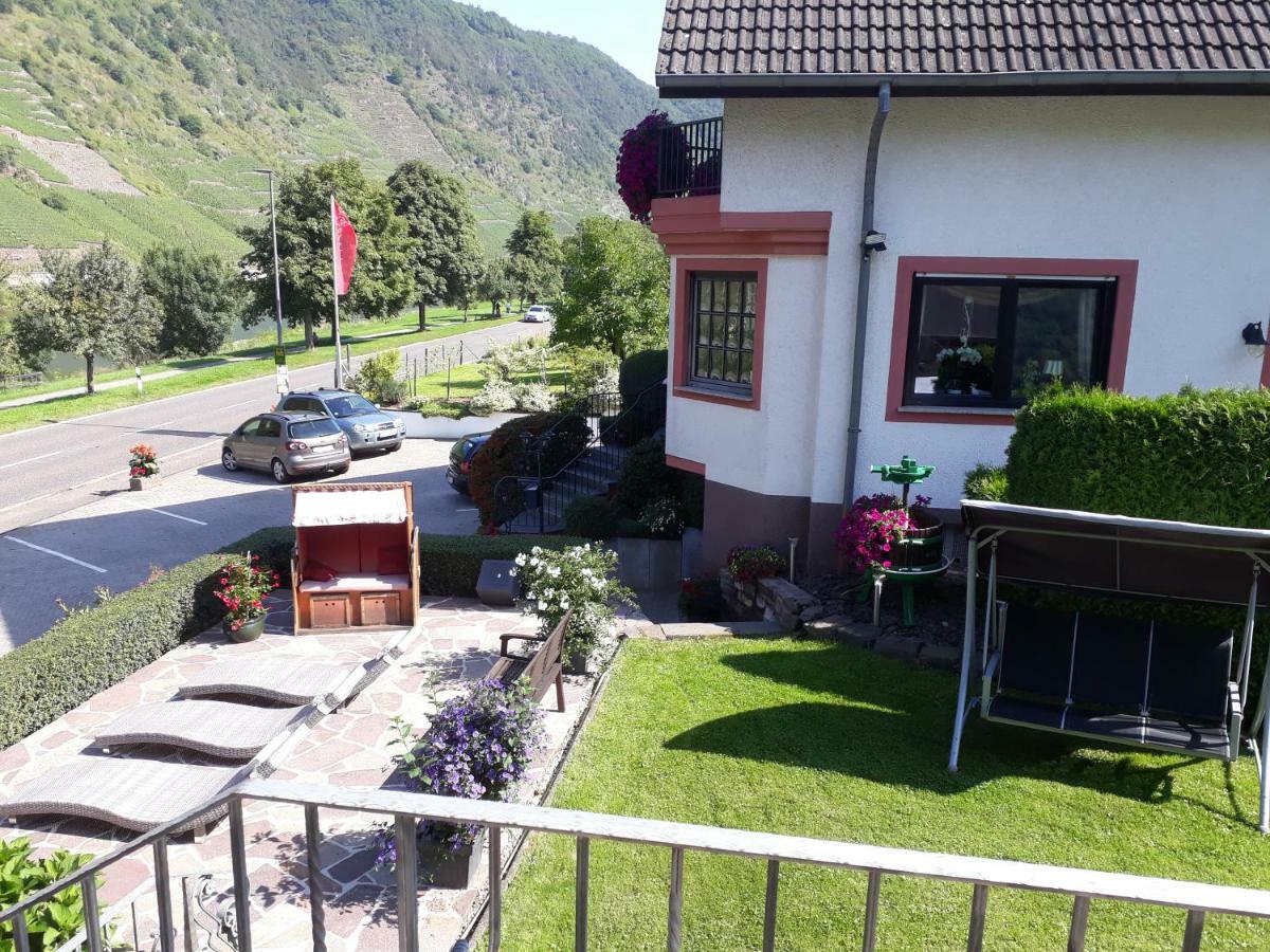 Haus Weingarten Appartements-Zimmer Ernst Luaran gambar